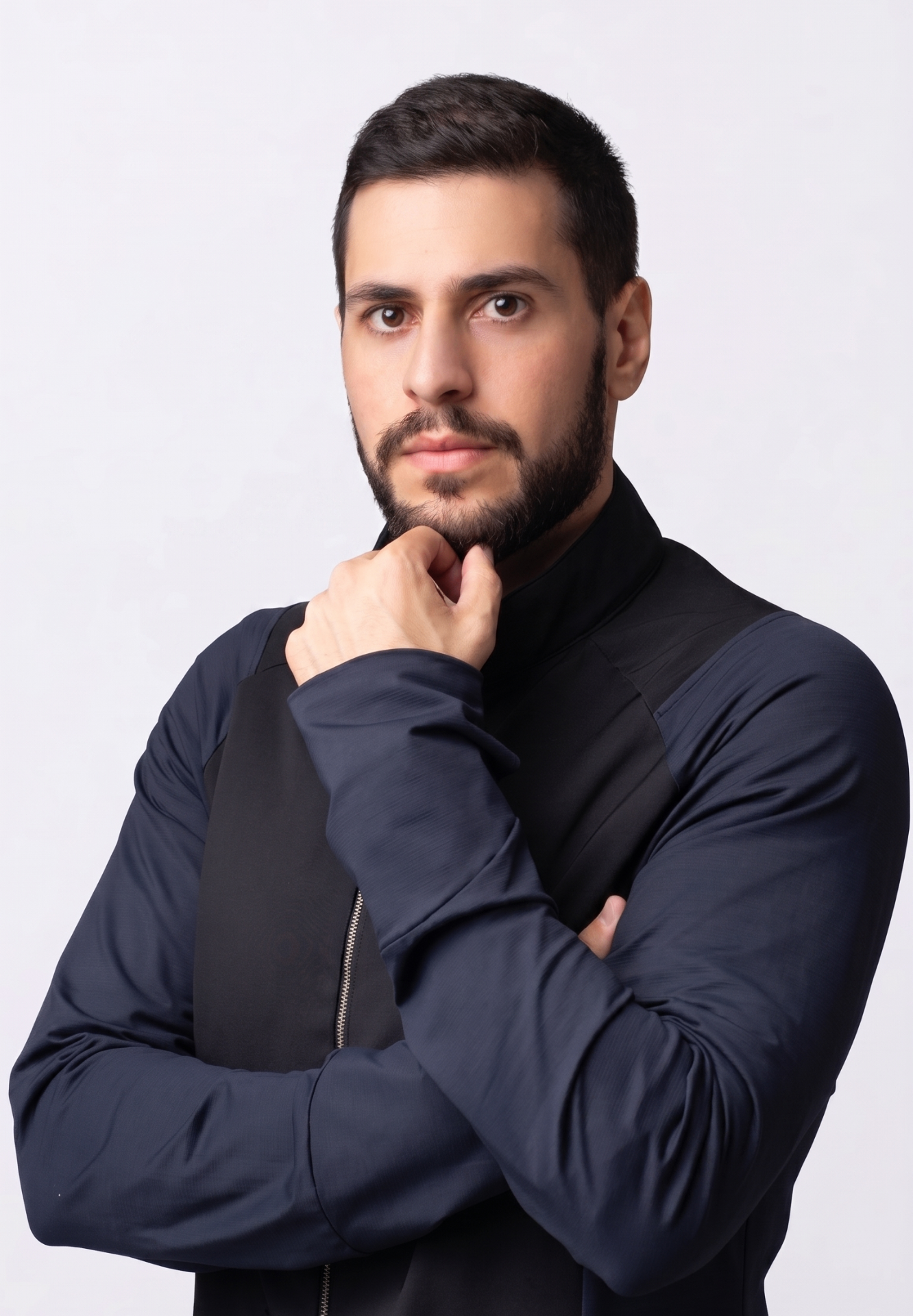 Dr. Felipe Leone